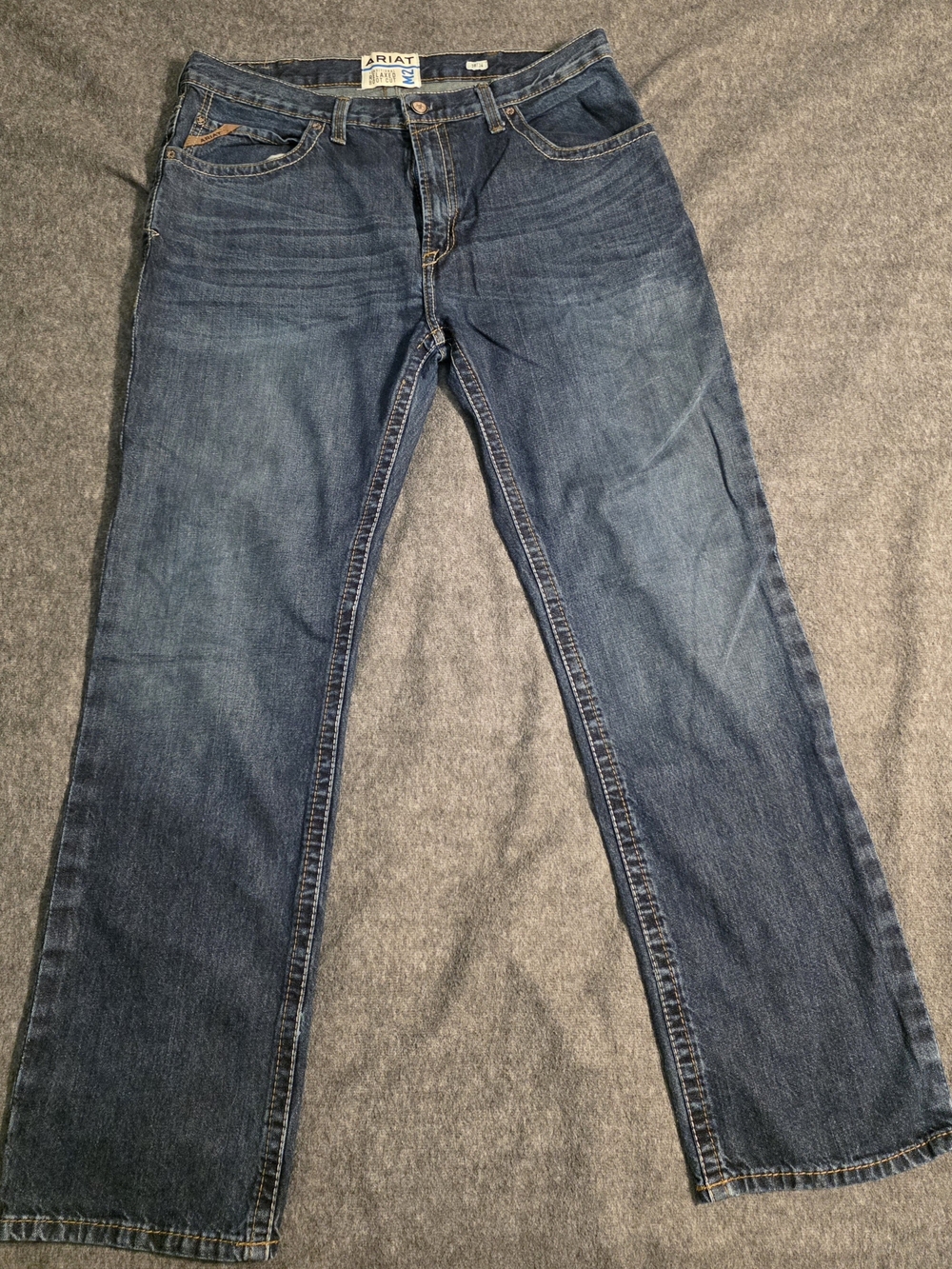 Ariat Men's Straight Leg Jeans in Indigo Wash